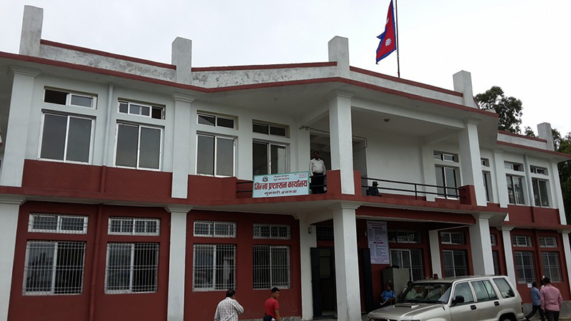 सुनसरीमा कर्फ्यू हटाइयो, निषेधाज्ञा जारी