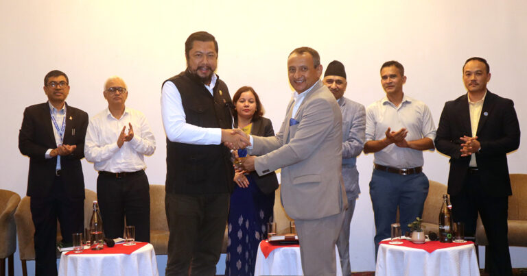 निजी क्षेत्रलाई विद्युत् व्यापारमा सहभागी गराउनुपर्नेमा जोड