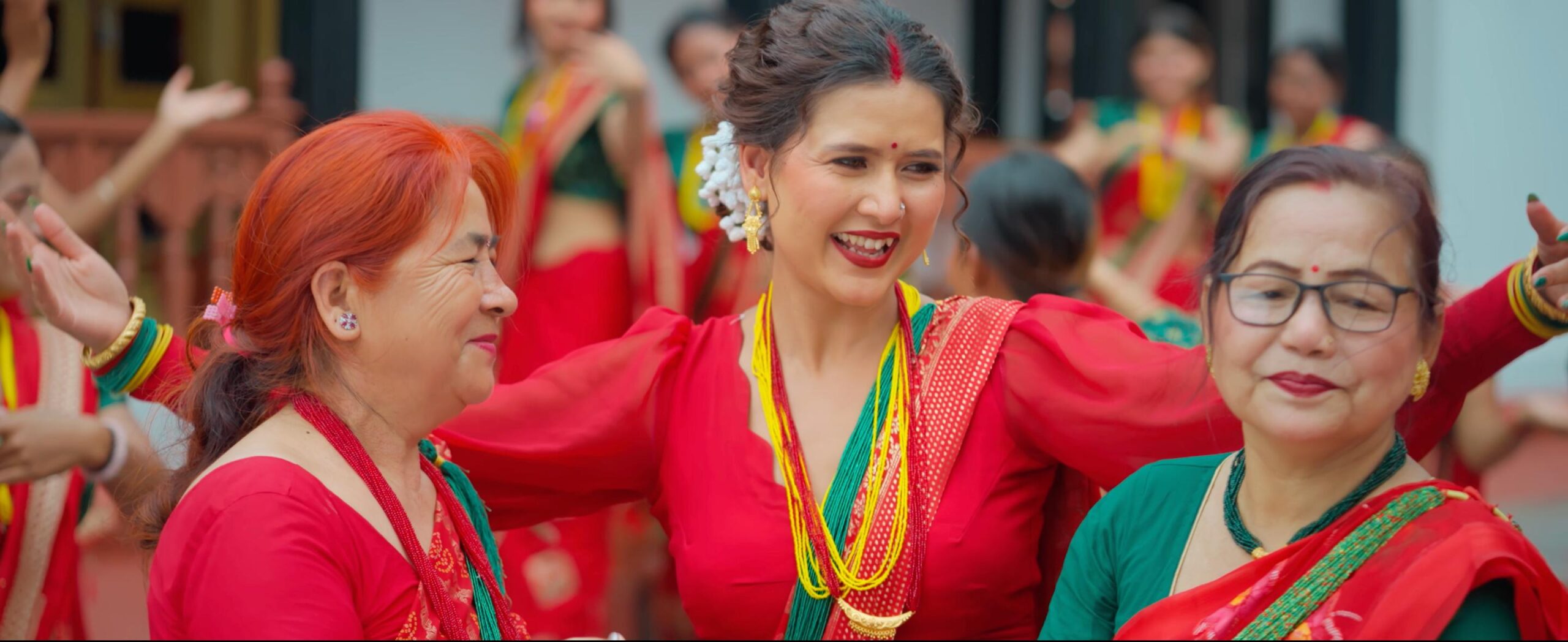 बिना अभिनित  यशोदाको तीज गीत ‘ए मैना सुनन’  सार्वजनिक (भिडिओ सहित)