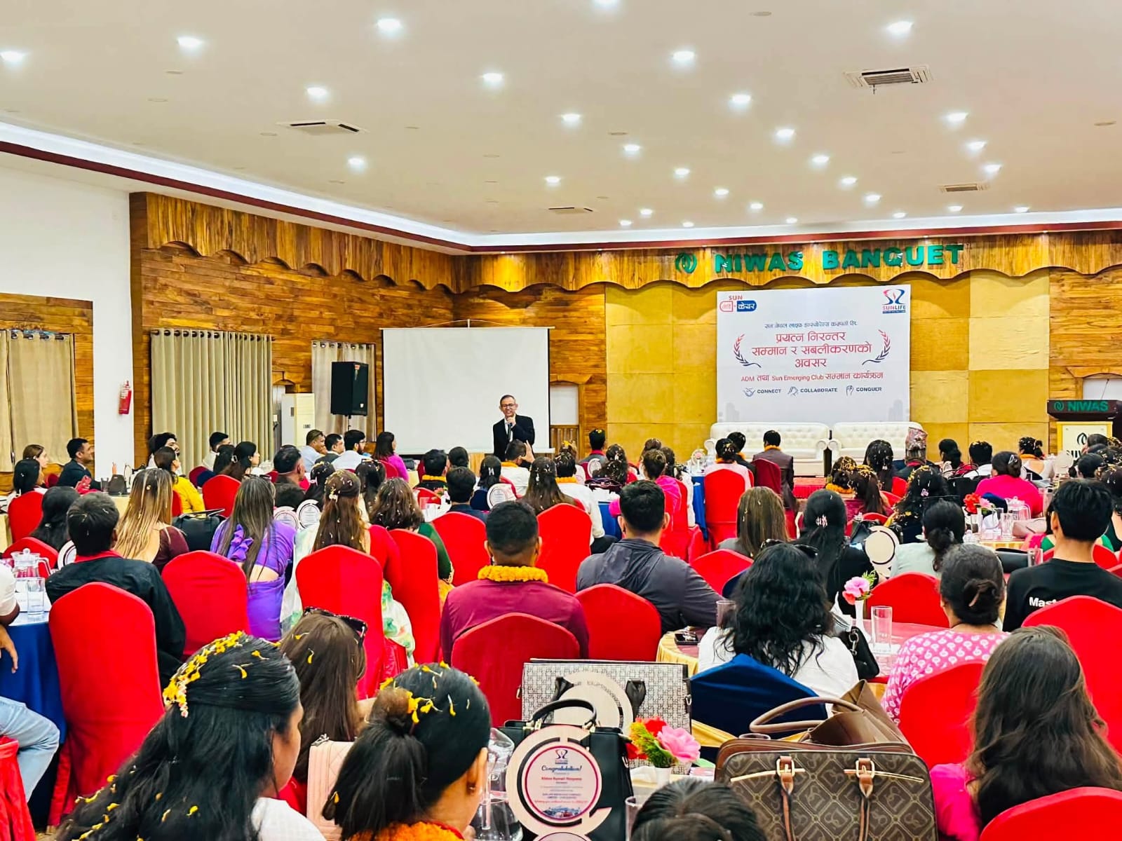 सन नेपालद्वारा गण्डकी र नारायणी क्षेत्रका अभिकर्ताहरु सम्मानित