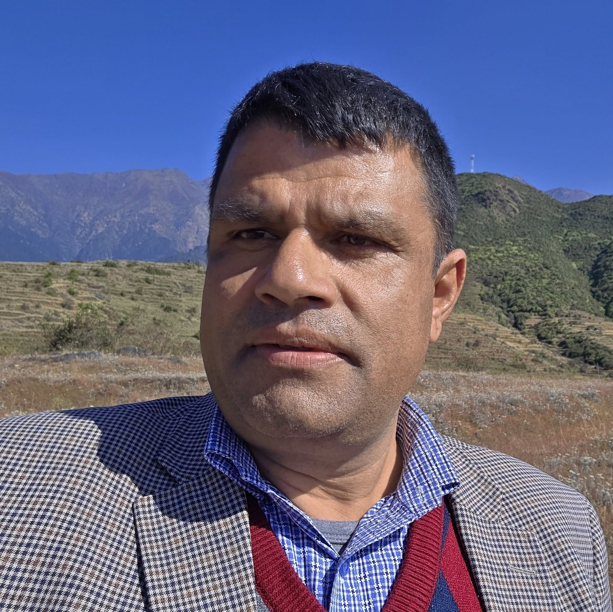 सङ्घीय सरकार आकाश र सामाजिक सञ्जालमा मात्र देखियो : अध्यक्ष अर्याल