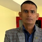 मोबाइलको कभर र सिसा फेर्दा ३५० तिरेका प्रहरी नायब निरीक्षकलाई पर्यो १० लाखको बम्पर उपहार
