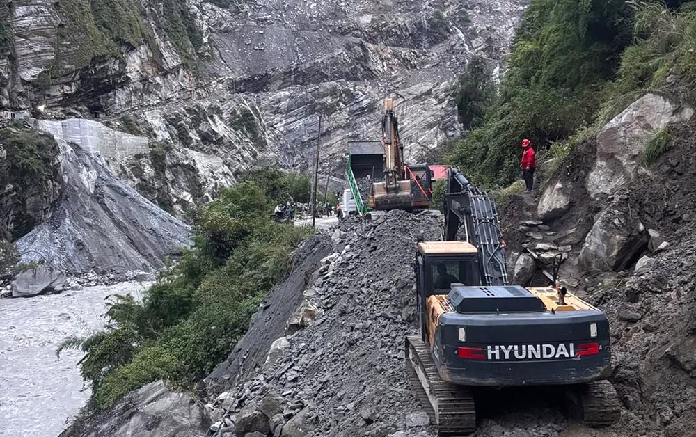 डुम्रे–बेसीशहर–चामे सडक शुक्रबारसम्म पूर्ण रूपमा सञ्चालनमा ल्याउने तयारी