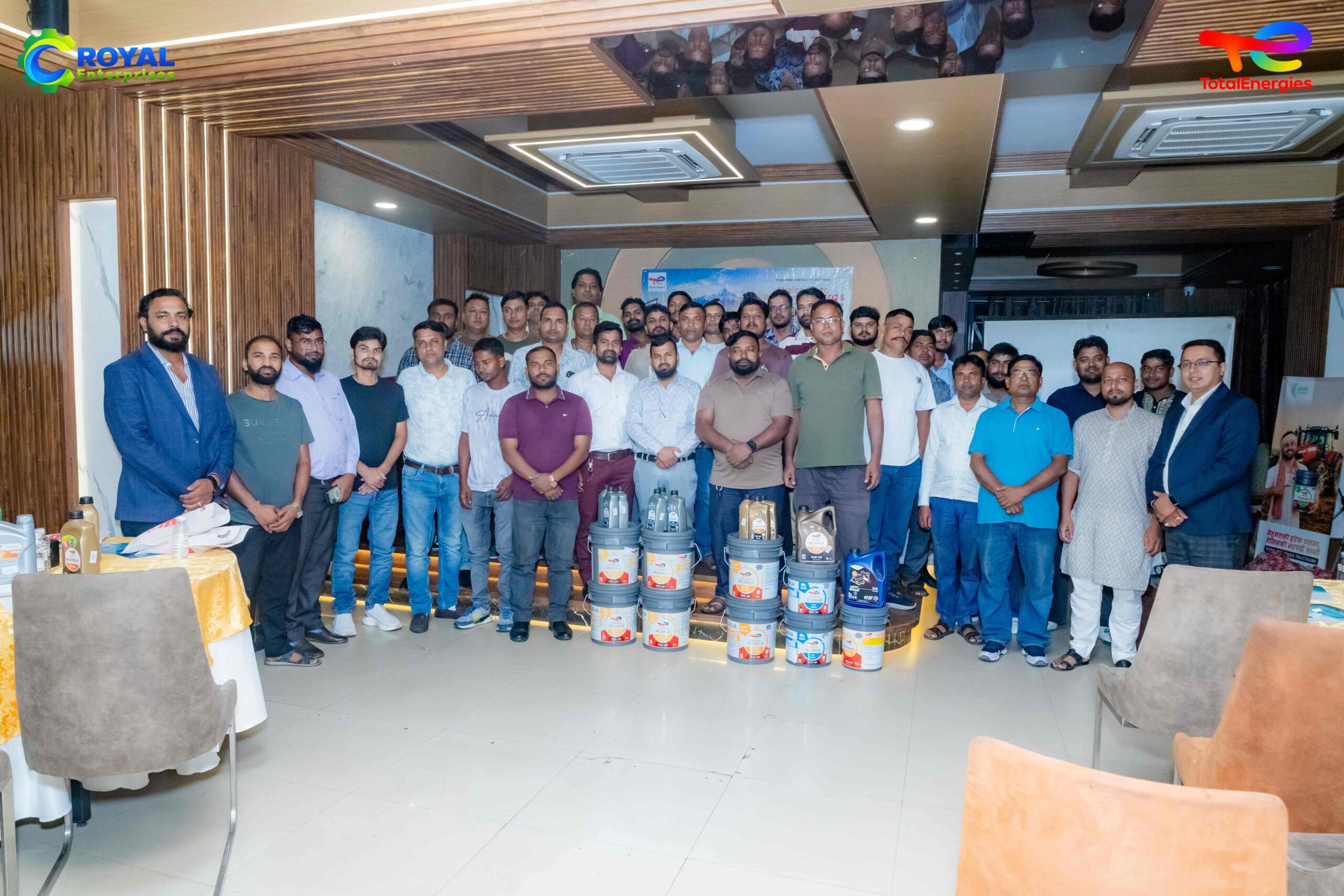 लुब्रिकेन्टबारे प्राविधिक ज्ञान बाँड्दै लक्ष्मी ल्युब आयल, पाँच शहरमा ७०० बढी सहभागी