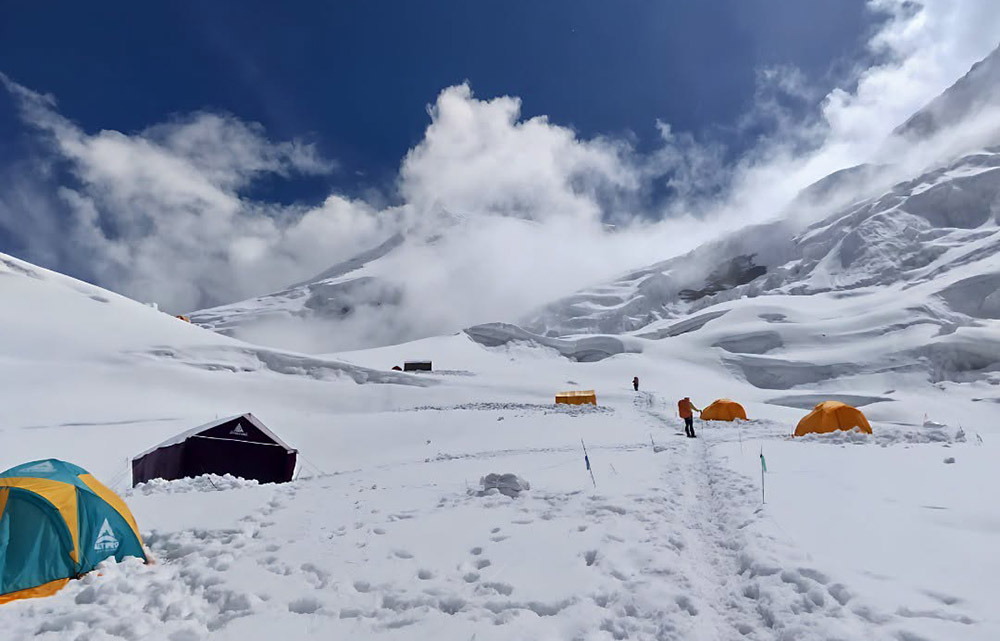 पर्वतारोही र पदयात्रीलाई मौसमको अवस्थाप्रति सतर्क रहन आग्रह