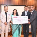 प्रधानमन्त्री दैवी प्रकोप उद्दार कोषमा प्रभु महालक्ष्मी लाइफको एकाउन्न लाख सहयोग