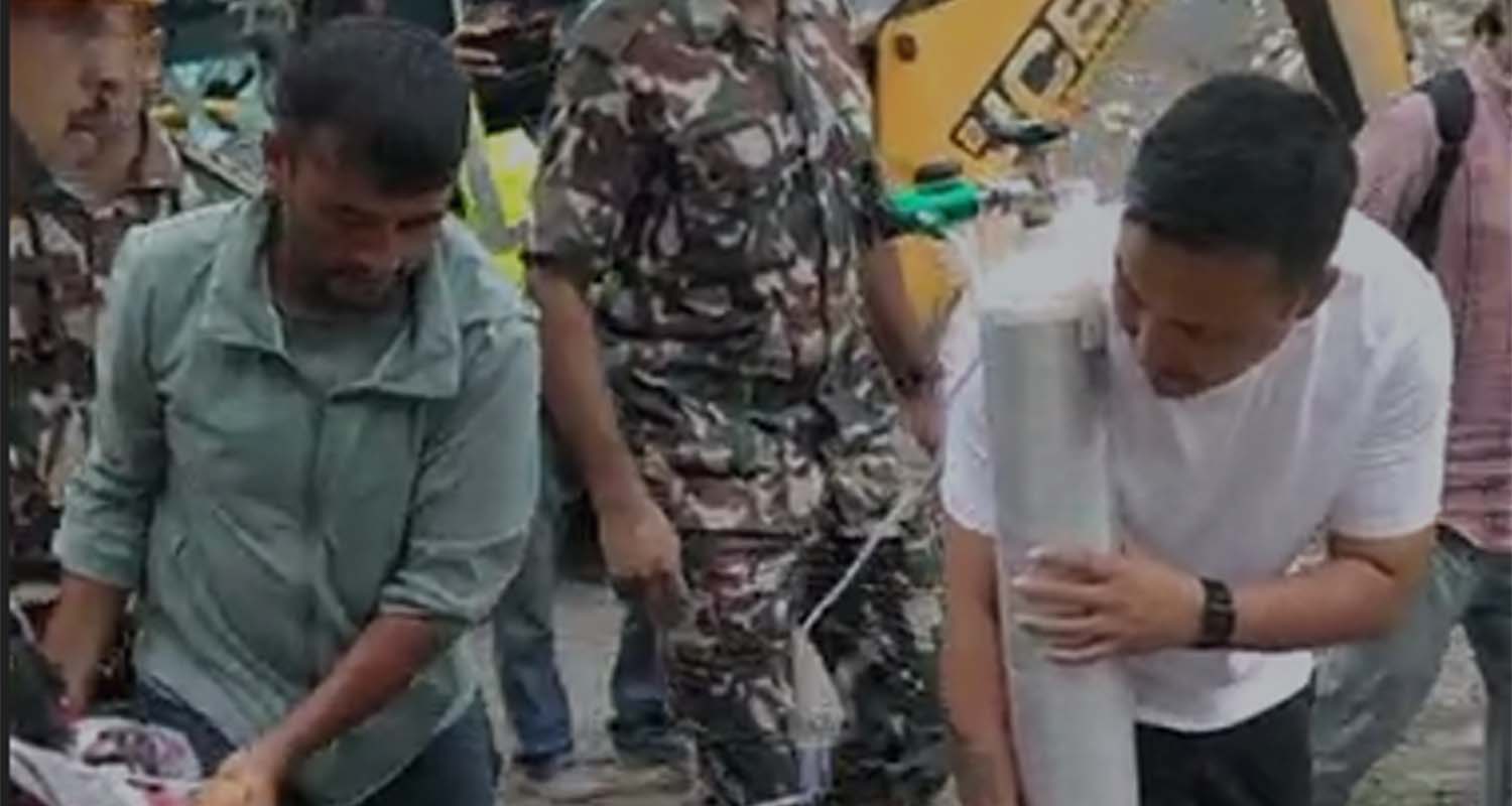 आलोचनाबीच उद्धारस्थलमै गृहमन्त्री गुरुङ (भिडिओ सहित)