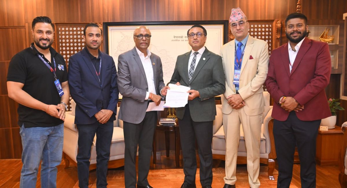 भोटेकोशी बाढीपीडितलाई नेपाल भलिबल लिगको ५ लाख ९० हजार सहयोग