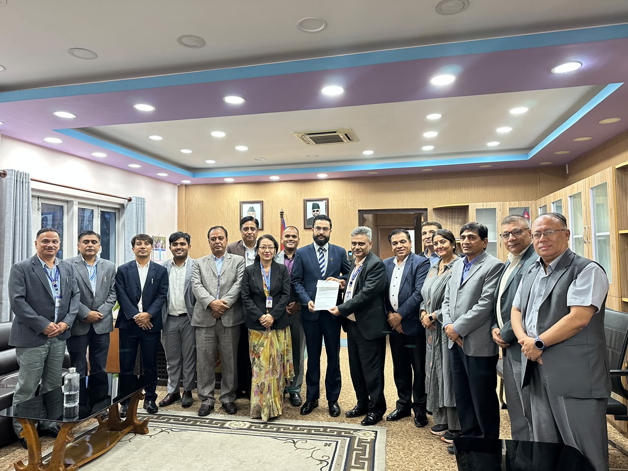 बाढीप्रभावितका लागि त्रिभुवन विश्वविद्यालयको नौ करोड २५ लाख सहयोग