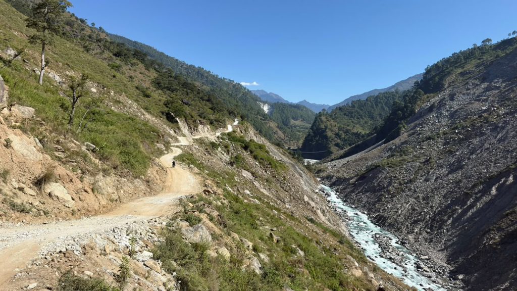 बाजुराको अम्कोट पहिरो नियन्त्रण गर्न ५२ करोड बजेट विनियोजन