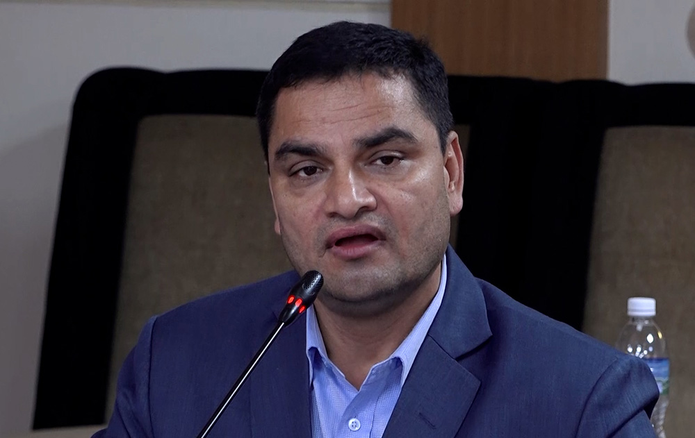 नियुक्तिको विरोध गर्ने नागरिकलाई मध्यरातमा पक्राउ गर्नु गलत: महामन्त्री पौडेल