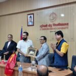 लुम्बिनी बौद्ध विश्वविद्यालयलाई विशिष्ट पहिचानसहित अघि बढाउन शिक्षामन्त्री पोखरेलको जोड