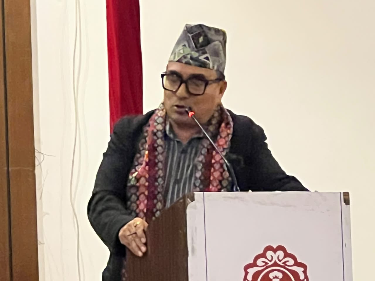 महासंघमा प्रजातान्त्रिक अभ्यास कमजोर भएको उपाध्यक्ष श्रेष्ठको आरोप