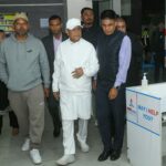 एमाले अध्यक्ष केपी ओली पूर्वप्रधानमन्त्री झलनाथ खनाललाई भेट्न पुगे ह्याम्स हस्पिटल