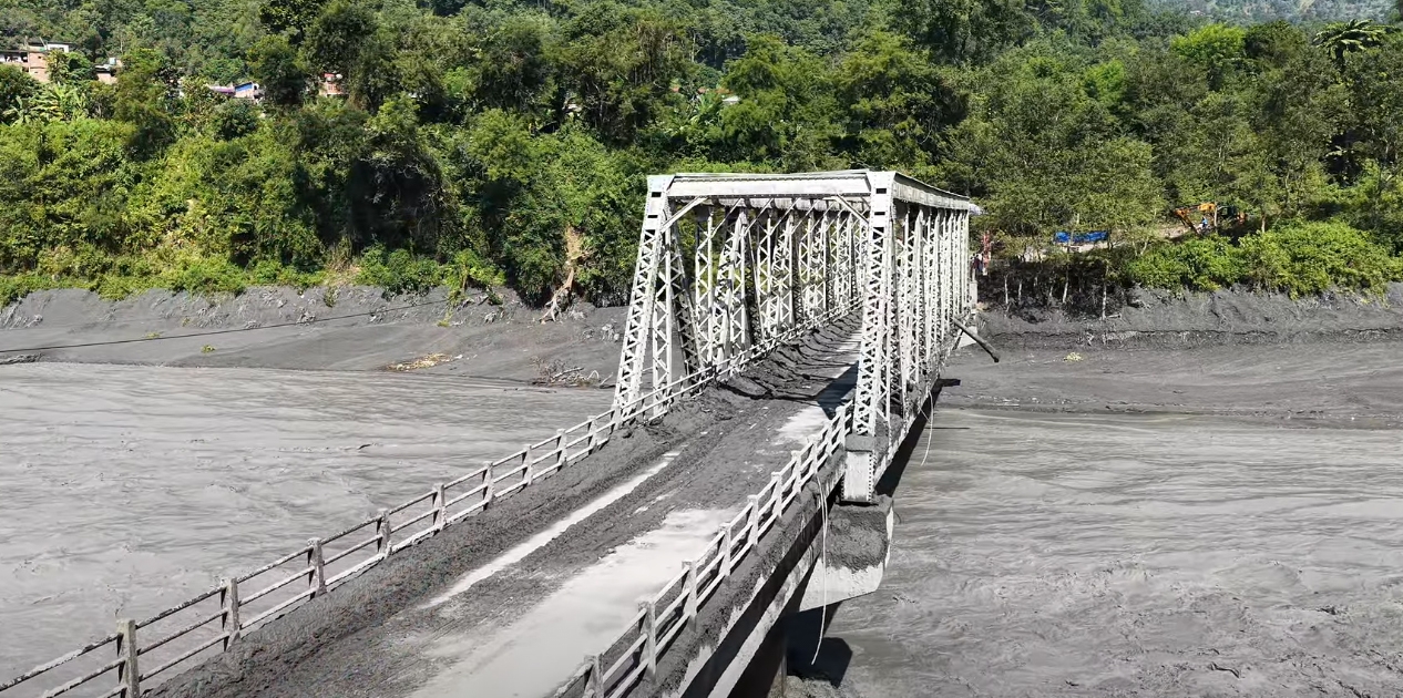 दशैँअघि नै आरुघाट पुल सञ्चालनमा ल्याउने तयारी, पुनर्निर्माणको काम तीव्र