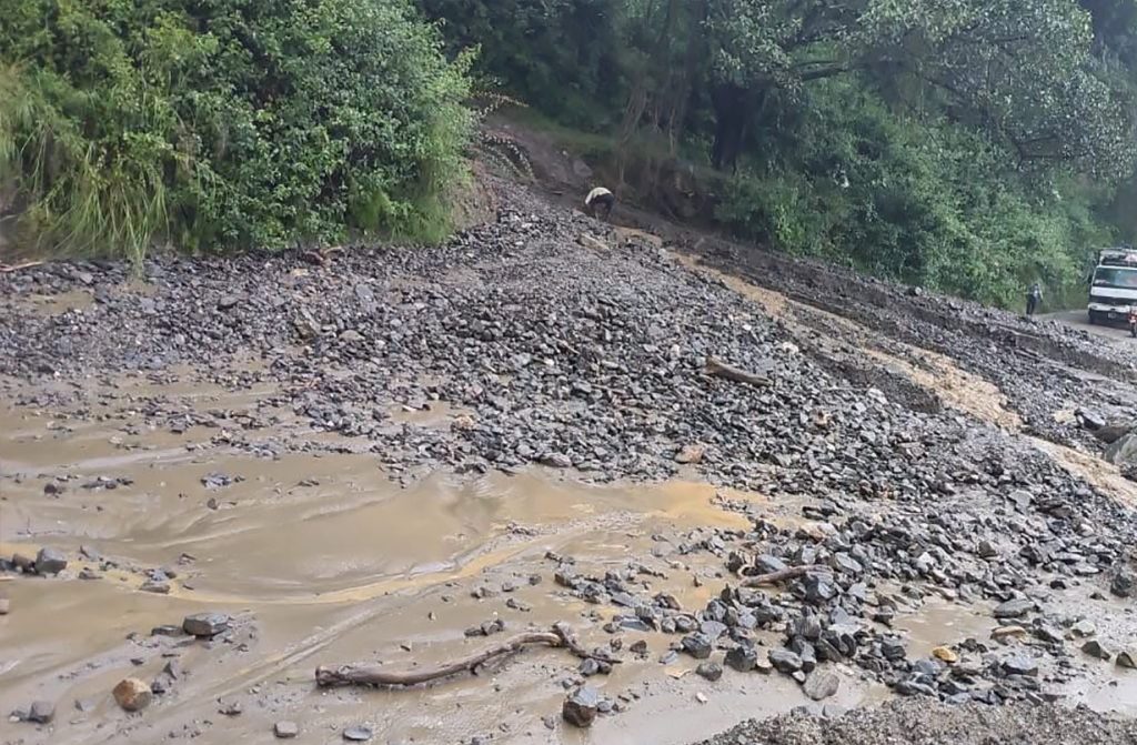 बीपी राजमार्ग दुईतर्फी सञ्चालनमा