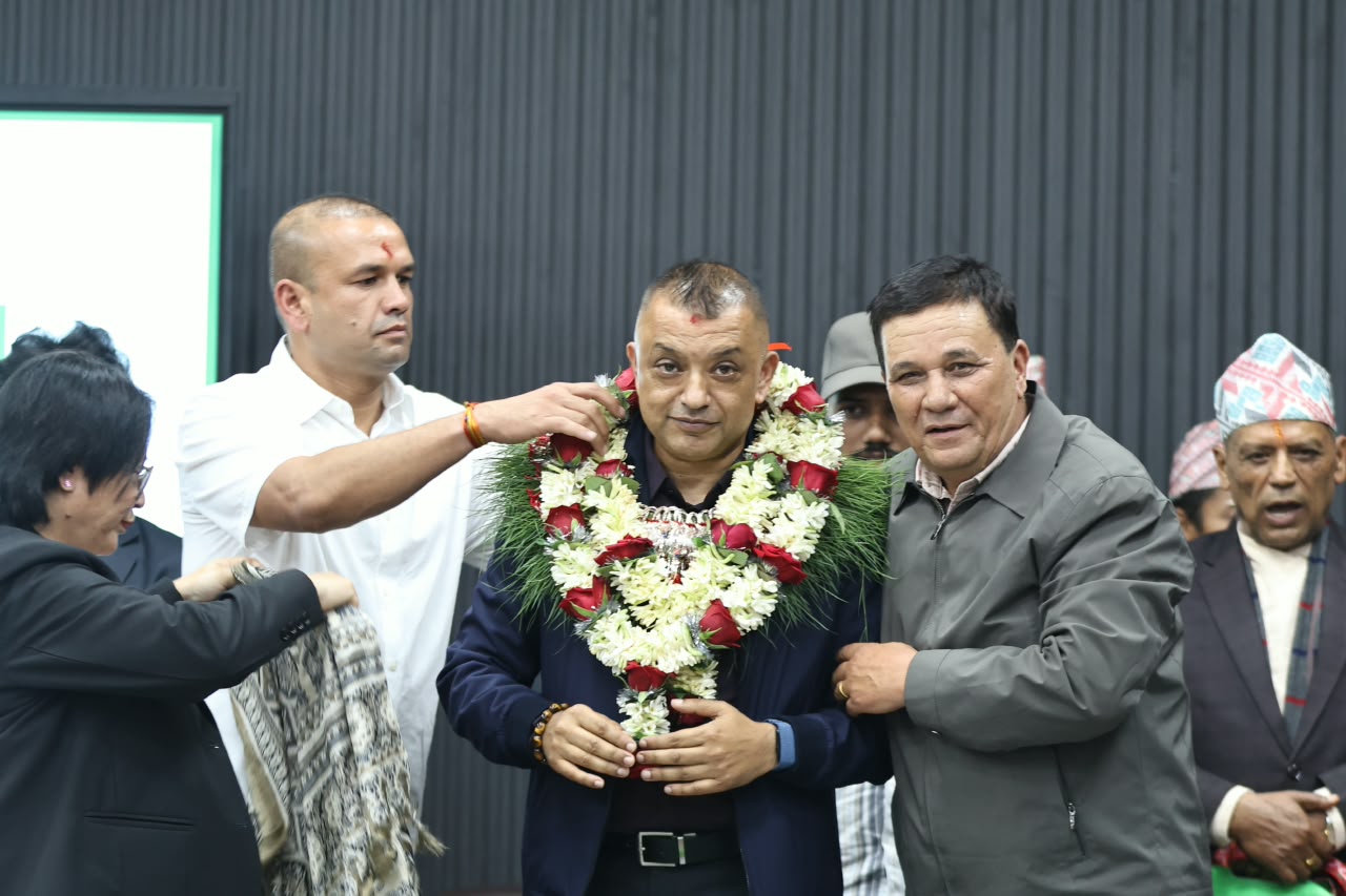 जादु र चमत्कार गर्छु भन्दिनँ, इमानदार कर्म गर्छु : सभापति थापा