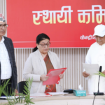 वरिष्ठ नेता भण्डारीले लिइन् ओलीबाट शपथ